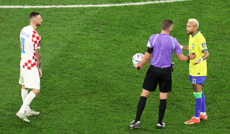 NS轻取SHR，Zeus开启传奇时刻峡谷大战四强赛，锁定晋级资格的简单介绍